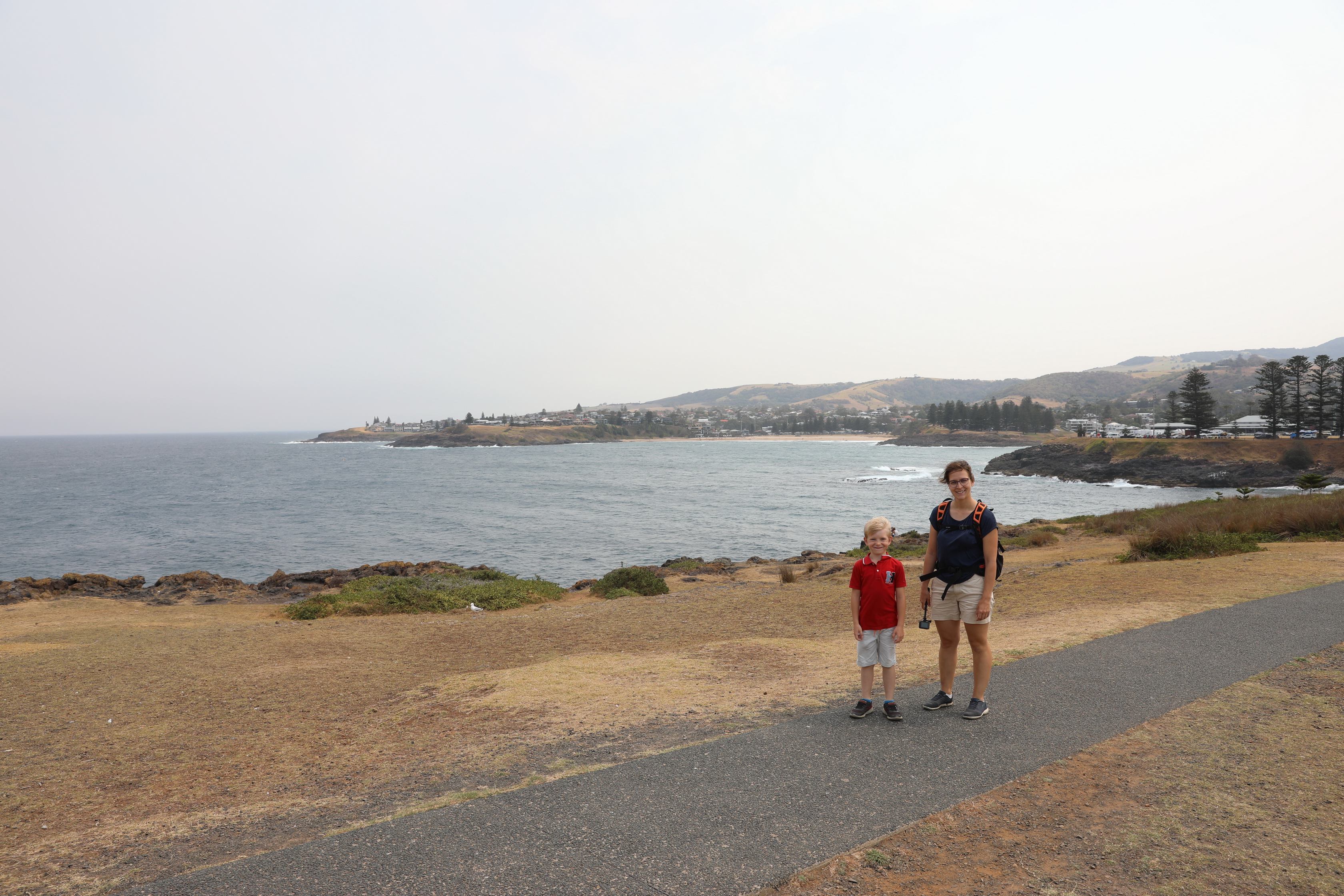 Beim Kiama Blow Hole mit Blick auf die Storm Bay